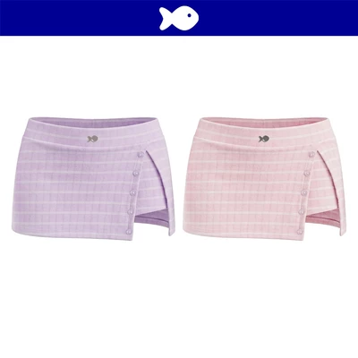 Chân váy ngắn nữ cạp trễ DKMV sẵn quần trong xẻ tà phối nút logo cá len lông thỏ kẻ caro ôm Gudrun Set | K-SET31-V