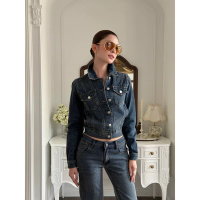 RUBIES Denim Jacket - Áo Khoác Kiểu Nữ Vải Jean Mềm Dáng Suông Tay Dài Cổ Bẻ