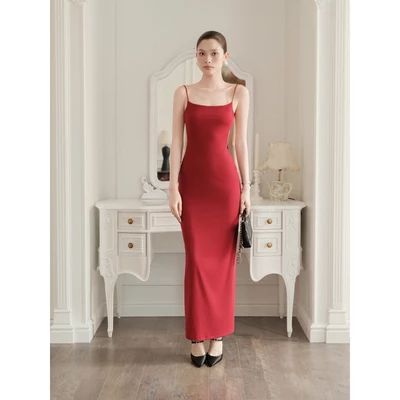 RUBIES Taylor Dress - Đầm Dài Nữ Vải Thun Cotton Dáng Ôm 2 Dây Cổ U Hở Lưng