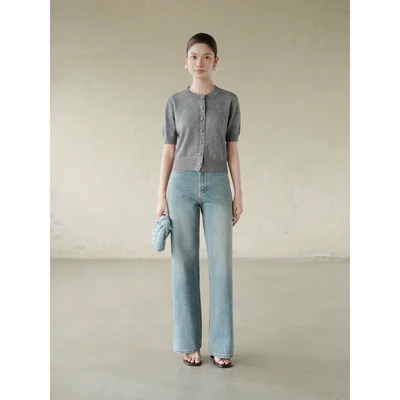 RUBIES Chibi Jeans - Quần Dài Nữ Vải Jean Mềm Đính Đá Ống Suông Đứng