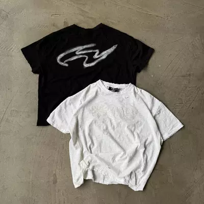 BLUR MARK TSHIRT / Áo thun xược có mài rách in phủ nhung Whose Studio nam nữ