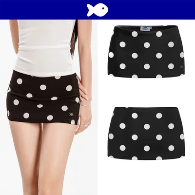 Chân váy đen cạp trễ form ôm ngắn DKMV có quần trong kaki chấm bi to logo cá inox đáng yêu Minuet Skirt | K-V22-CBT