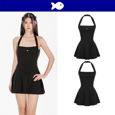 Đầm đen cổ yếm nữ cài nút DKMV thiết kế dáng xoè phối logo cá inox thun 2 da co giãn đáng yêu Stellar Dress | K-D59-D
