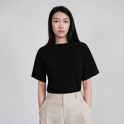 Áo Thun Cổ Thuyền Tay Lửng, Áo Kiểu Nữ Sang Trọng, Chất Liệu Cotton Co Giãn - SORA TOP