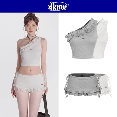 Set đồ nữ áo kiểu và chân váy ngắn DKMV thiết kế phối bèo kèm dây thắt nơ ôm dáng dễ thương Larissa Set | K-SET6