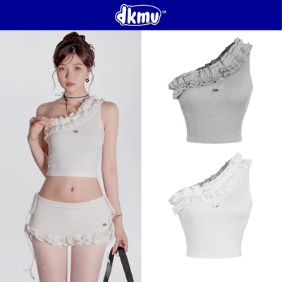 Áo lệch vai nữ sát nách dáng croptop DKMV hoạ tiết nhún bèo phối logo cá inox đáng yêu Larissa Set | K-SET6-T