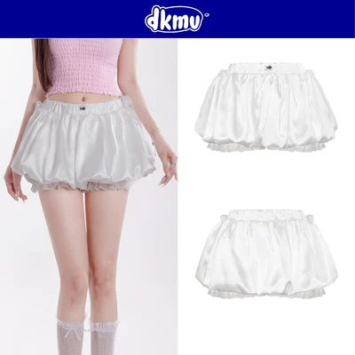 Chân váy ngắn dáng bí DKMV kèm quần bí trong phối ren thiết kế dây thắt nơ hai bên màu trắng Tafta Pumpkin Skirt | K-V8