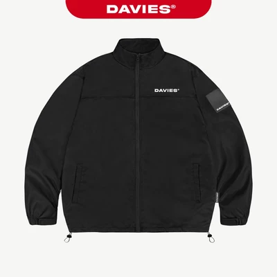 Áo khoác dù 2 lớp in chữ DAVIES khóa kéo cổ bẻ đen dây rút gấu áo form rộng logo su  Basic Jacket SS24| D-AK2-D