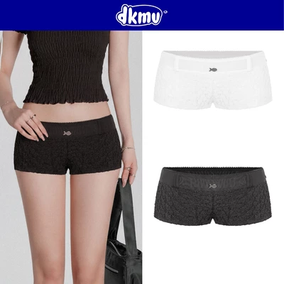 Quần kiểu nữ bảo hộ ngắn DKMV thun ren hoa cúc lưng quần xuyên thấu đính logo cá Dolly Safety Shorts | K-Q4