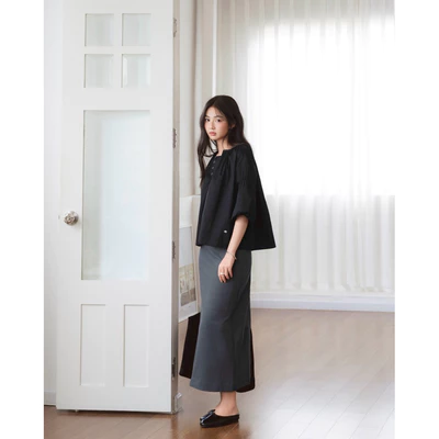 DOB - Chân váy kaki mềm lưng liền phối túi | Dawn Skirt |