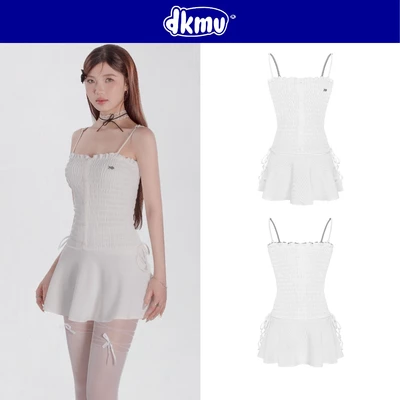 Váy 2 dây ngắn xòe màu trắng DKMV dáng ngắn ôm với thân trên bo chun nhún phối nút cài thắt nơ Soo Ah Dress| K-D30-T