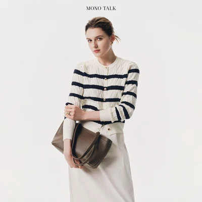 Áo cardigan len lông thỏ vặn thừng The Cable Cardigan Mono Talk - MCS26W-T30009FB