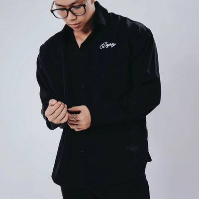 Áo sơ mi tay dài màu đen Degrey Longsleve Shirt DECADE LOGO - LONGSHIRTDECADE