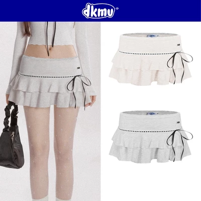 Chân váy ngắn nữ dáng xòe tầng DKMV cạp thấp thiết kế phối ren trắng dây đan buộc nơ điệu đà Ribbon Set | K-SET17-V