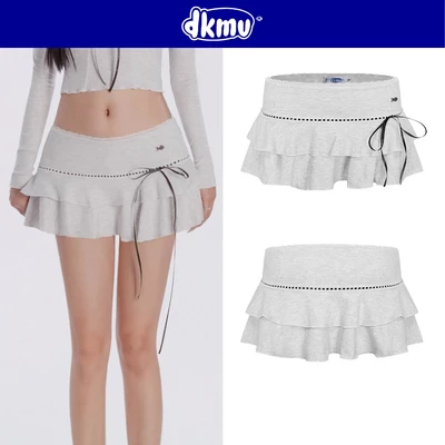 Chân váy ngắn xòe bồng xếp tầng DKMV cạp thấp phối viền ren trắng dây thắt nơ màu xám Ribbon Set | K-SET17-V-XT
