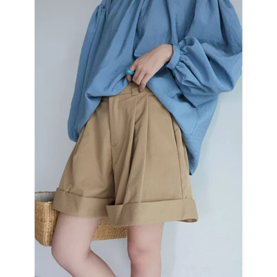 Quần short xếp ly trước sau ống rộng hàn 𝐒𝐎𝐌𝐒 | 𝐌𝐨𝐧𝐚 𝐒𝐡𝐨𝐫𝐭