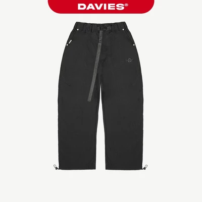 Quần dù nam nữ ống suông DAVIES lưng thun phối khóa cài hình thêu logo đính nút bạc màu đen Trooper Pants |D-Q13