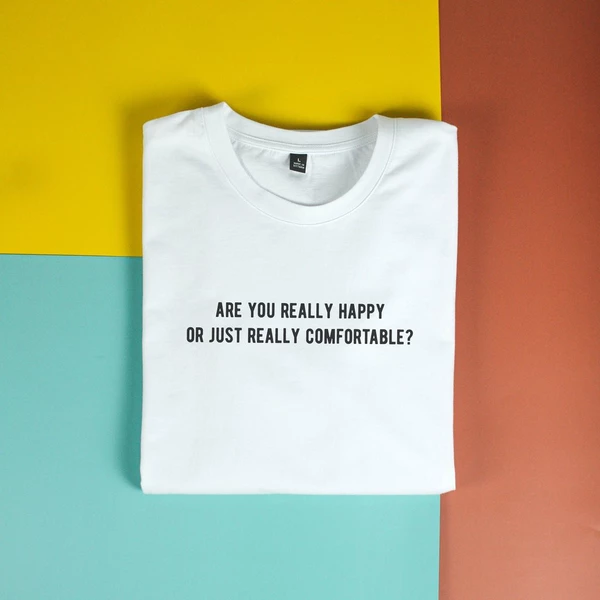 Áo thun ngắn tay unisex Chodole cho cả nam và nữ, chất liệu vải cotton in cotton 100% in chữ are you really happy?