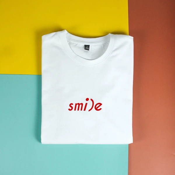 Áo thun tay ngắn unisex Chodole cho cả nam và nữ, chất liệu vải cotton in hình Smile