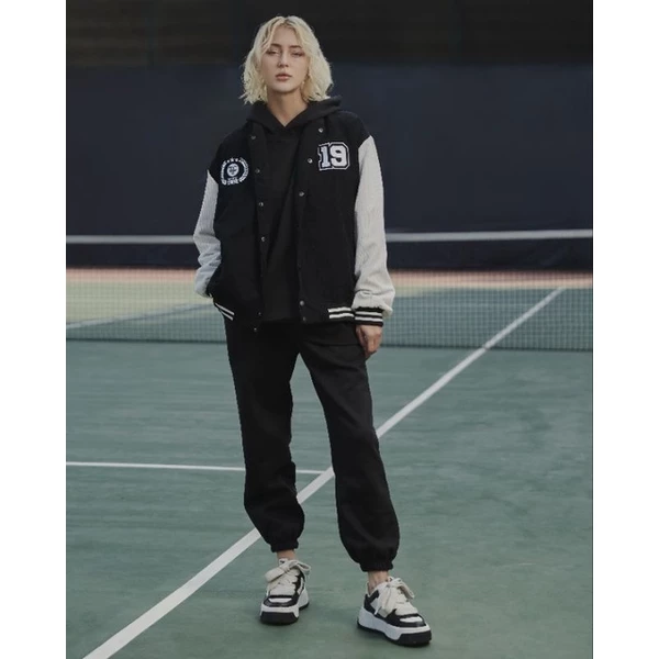 Áo Khoác Nhung Tăm UNSOCIAL Sporty Club Varsity Jacket