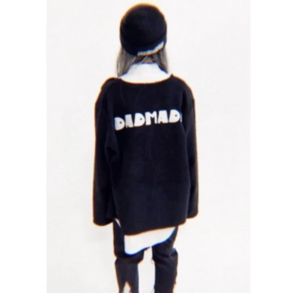 Áo Khoác: BACK LOGO CARDIGAN
