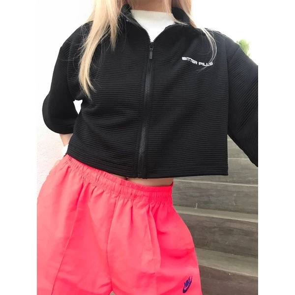 Áo croptop khoác khoá zip - Bitter Pills