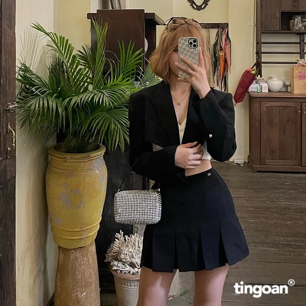 TINGOAN® - Áo khoác vest đen crop ngắn khoét lưng SAD MOOD VEST/BL (2000214248777)
