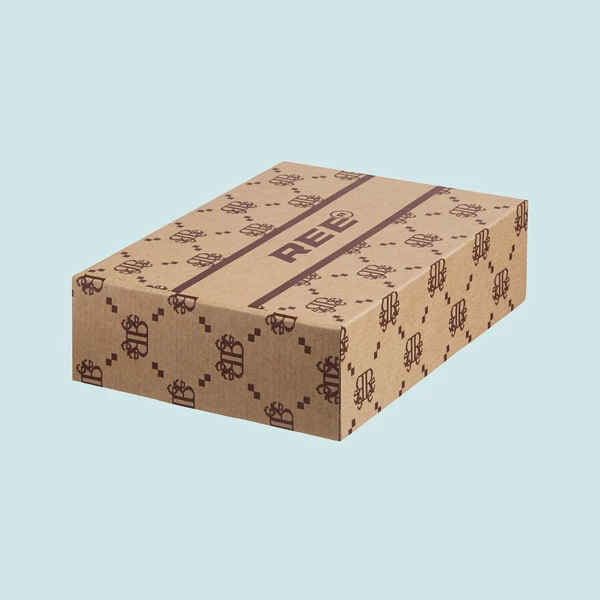 Hộp Giấy Ree Monogram - Bán Kèm Áo Dùng Làm Quà Tặng