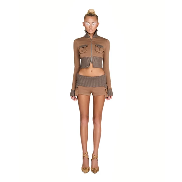 LSOUL - Lavest Set Áo Croptop Tay Dài Và Quần Short Thiết Kế Túi Hai Bên Cá Tính A24082770 M24080581