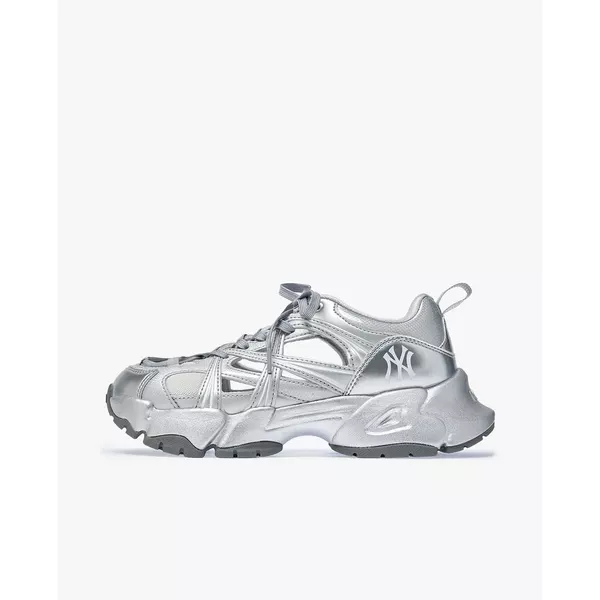 MLB - Giày sneakers nữ cổ thấp Pastry Runner Mask Metal_3ASDPA363-50SIS
