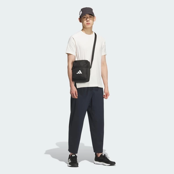 adidas Phong cách sống Túi Đa Năng Essentials Unisex Đen JM7152