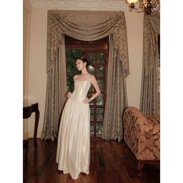 RUBIES Charlie Dress - Đầm Dài Nữ Dáng Corset Tùng Xòe 2 Dây Cổ Vuông