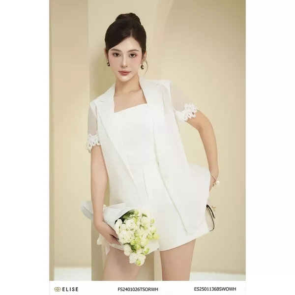 Áo vest tơ trắng viền ren thiết kế Elise FS2401026TSORWH