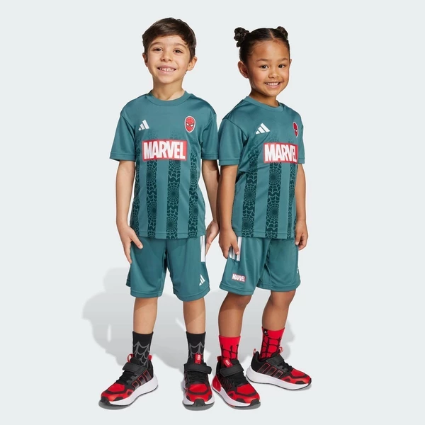 adidas Phong cách sống Bộ Áo Thun Marvel Spider-Man Cho Bé Trẻ em màu xanh lá JM0833