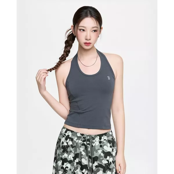 MLB - Áo croptop nữ cổ yếm thêu logo_3FTOB6063-43GRD