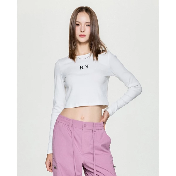 MLB - Áo croptop nữ cổ tròn tay dài Basic Coopers_3FTSB0354-50IVS
