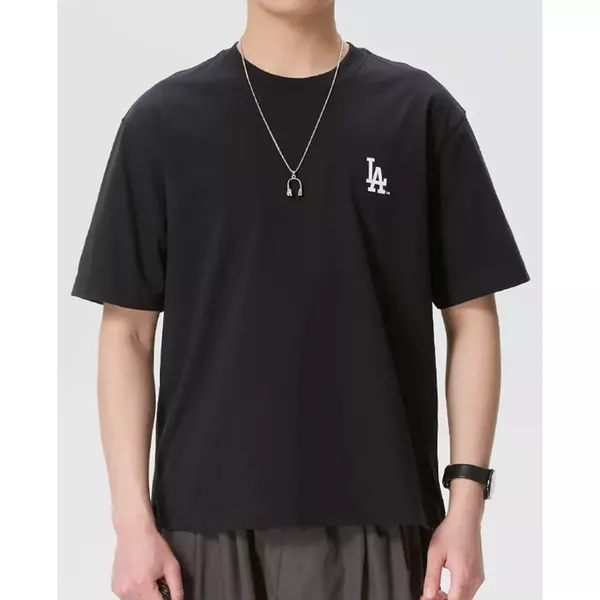 MLB - Áo thun unisex cổ tròn tay ngắn in họa tiết_3ATSN7663-07BKS