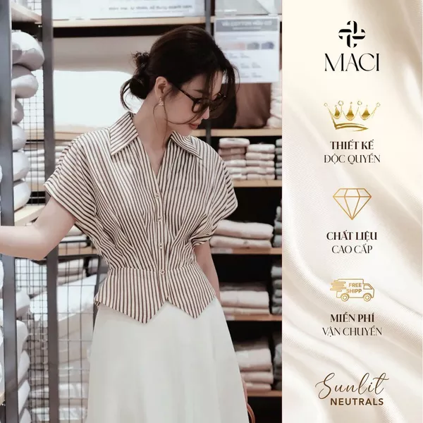 Áo Sơ Mi Kẻ Nâu Chiết Eo Tay Dơi Chất Cotton Kate Thoáng Mát MACI MCASMKE0403 Thời Trang Nữ