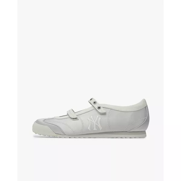 MLB - Giày búp bê nữ đế bệt quai ngang Runny_3ASXRN16N-50SIS