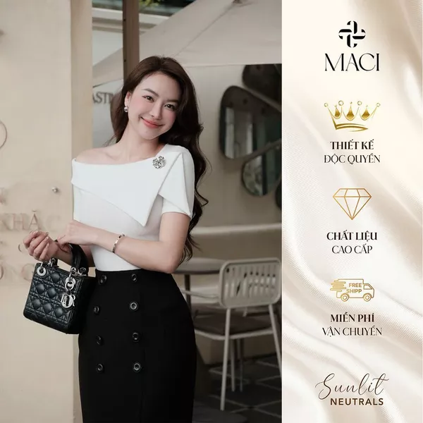 Áo Thun Zip Hàn Co Dãn Lệch Vai Khuy Trang Trí MACI MCAATTR0285 Thời Trang Nữ Thiết Kế Độc Quyền