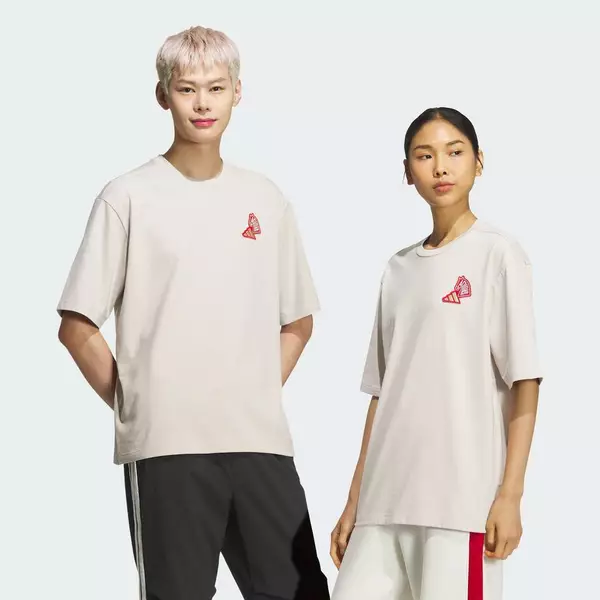 adidas Phong cách sống ÁO THUN NGẮN TAY GRAPHIC TẾT Unisex Be KQ5100
