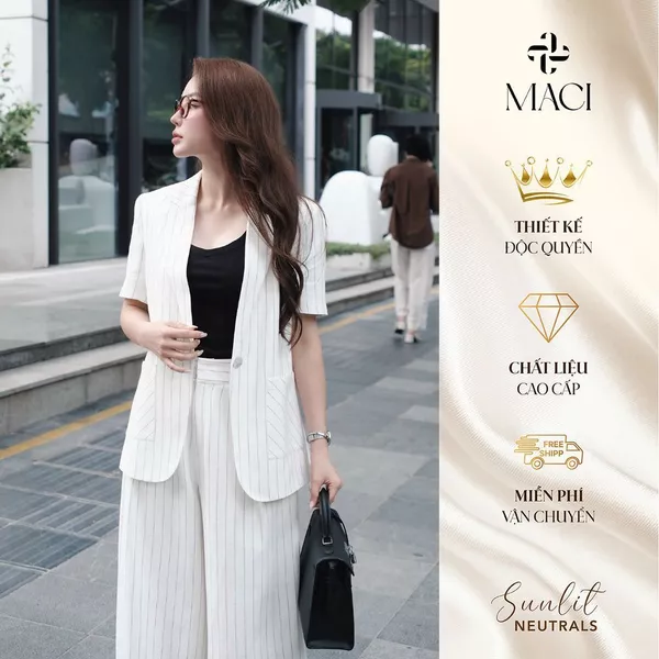 Áo Blazer Ngắn Tay Chất Linen Hàn Hoạ Tiết Kẻ Sọc Thanh Lịch MACI MCAABKE0384 Thời Trang Nữ