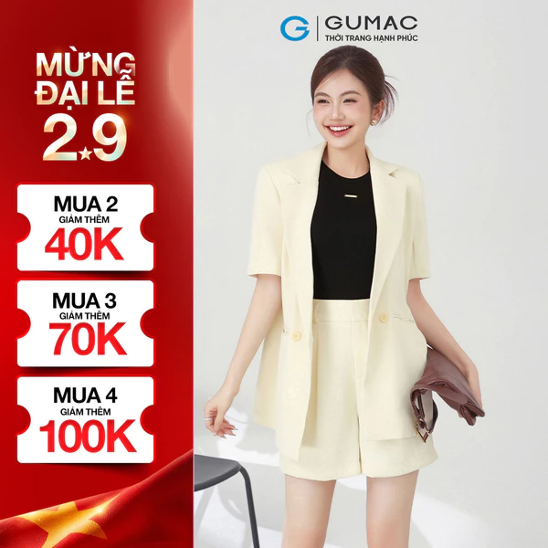 Set Lẻ Áo Khoác Blazer Nữ GUMAC Nút Gỗ Thanh Lịch OWF03028 Phối Quần Shorts Nữ Chiết Ly Thời Trang SHF03037