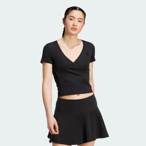 adidas Phong cách sống Áo Thun Dáng Lửng 3 Sọc Seasonal Essentials Nữ Đen JM1924