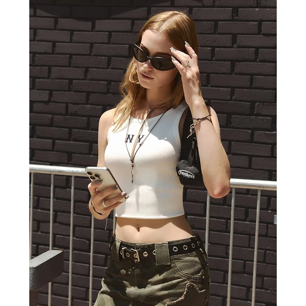 MLB - Áo ba lỗ nữ phom ôm Basic Coopers_3FTOB0154-50IVS