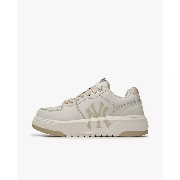 MLB - Giày sneakers unisex cổ thấp Chunky Liner Embo Monogram_3ASXM046N-50BGS