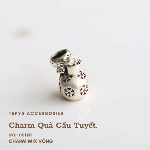 Charm Quả Cầu Tuyết