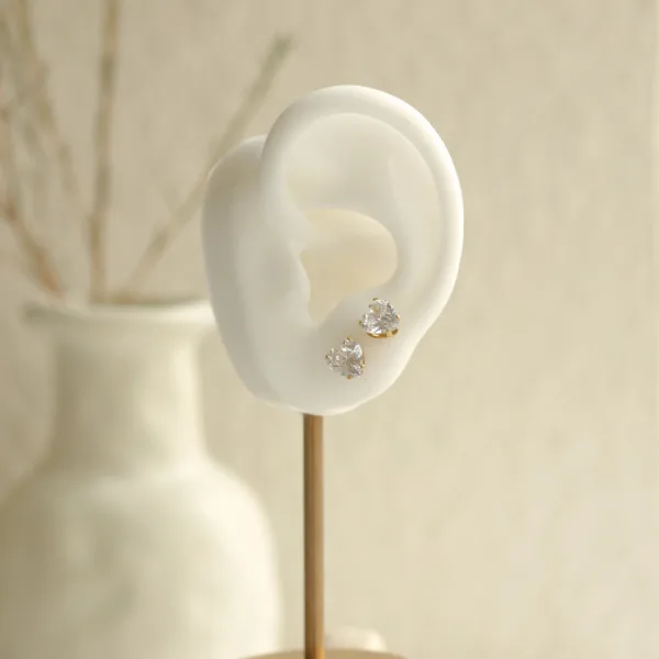Stone Heart Earring