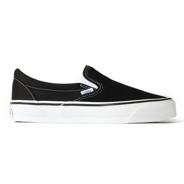 Giày VANS PREMIUM SLIP ON CLASSIC BLACK/WHITE