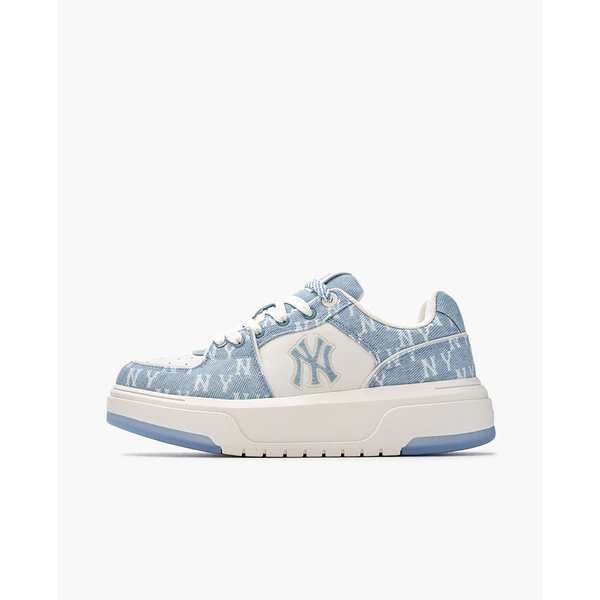 MLB - Giày sneakers unisex cổ thấp Chunky Liner Denim Monogam_3ASXS015N-50BLS